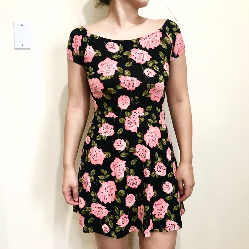 Rose Print Short Sleeve Skater Dress